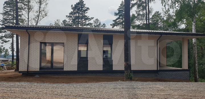 Дом 266 м² на участке 7,5 сот.