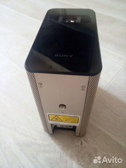 Проектор Sony Хperia touch