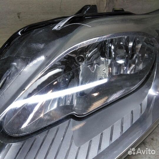 Фара левая Ford Mondeo 4 дорестайлинг