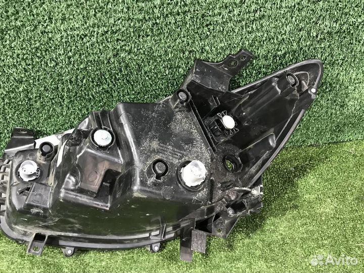 Фара правая Mazda CX-5