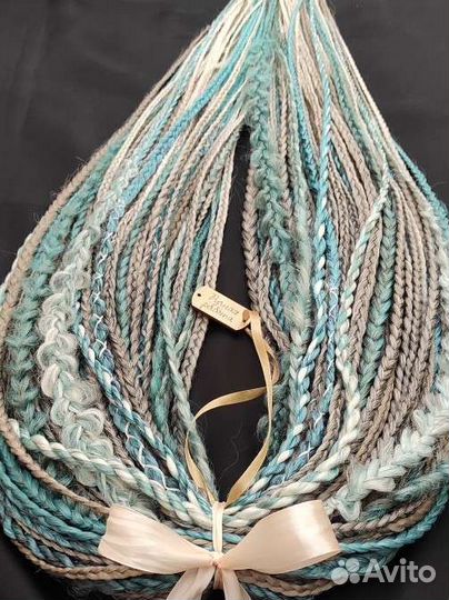 Комплект де кос и кудрей