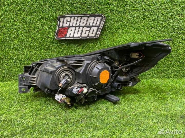 Фара передняя правая Subaru Impreza GP3
