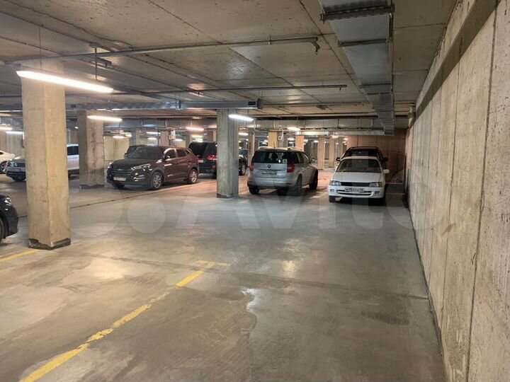 Машиноместо, 26 м²