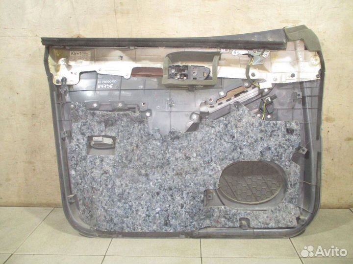 Обшивка двери передней правой Toyota LC Prado 120