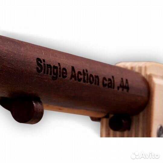 Сборная деревянная модель revolver Кольт М1873 (ta