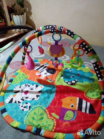 Развивающий коврик