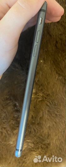 iPhone 8 Plus, 64 ГБ