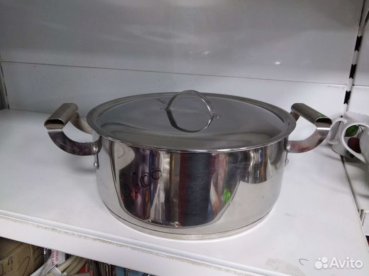 Кастрюля из нержавеющей стали