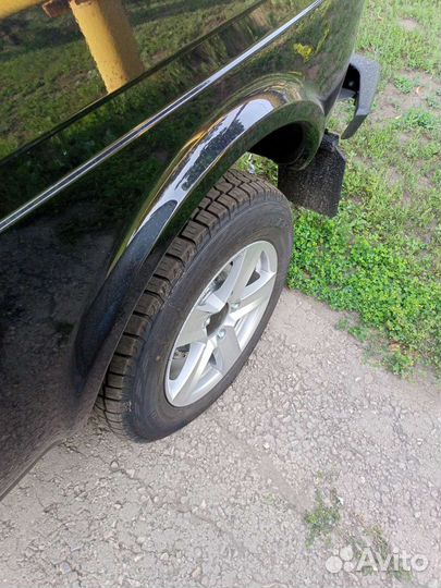 Колеса в сборе на Ниву