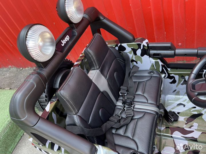 Детский электромобиль джип