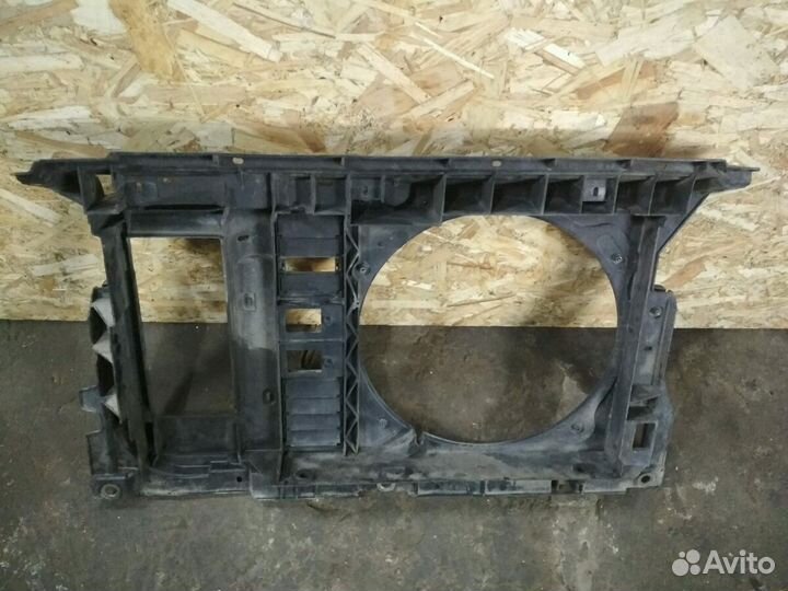 Рамка радиатора, Peugeot 607