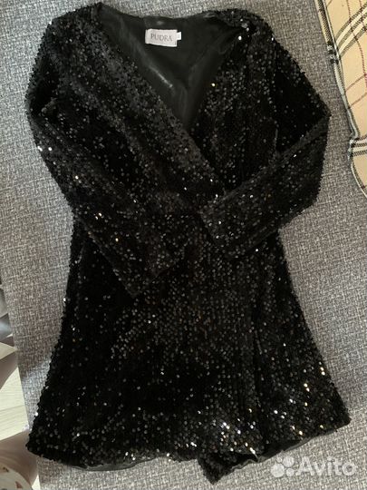 Вещи женские (девочке/девушке)