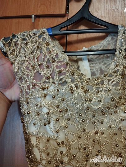 Вечернее платье