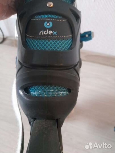 Роликовые коньки