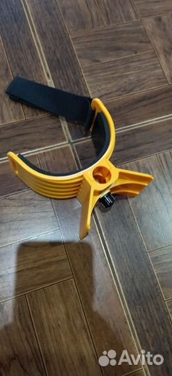 Штанга подлокотник для металлоискателя