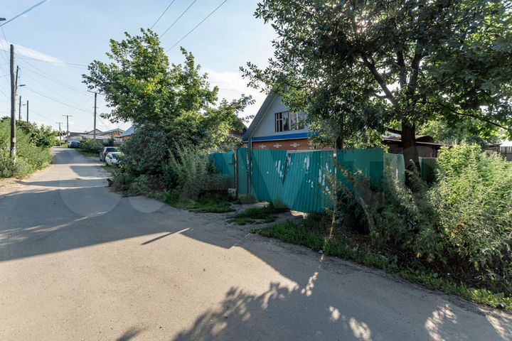 Дом 30 м² на участке 4,7 сот.