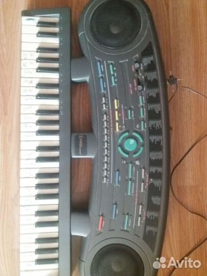 Синтезатор фирст профессиональный