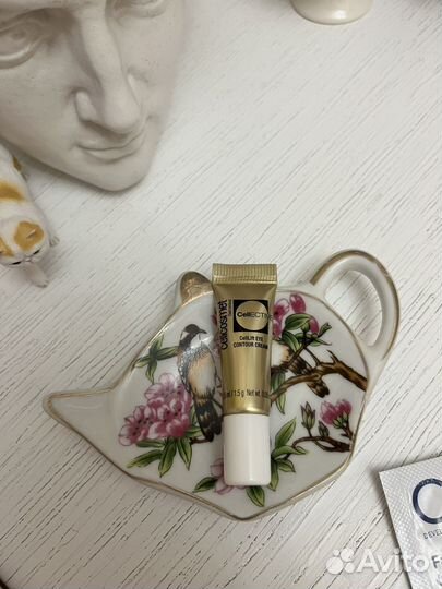 Отдам бесплатно пробник крема под глаза Швейцария