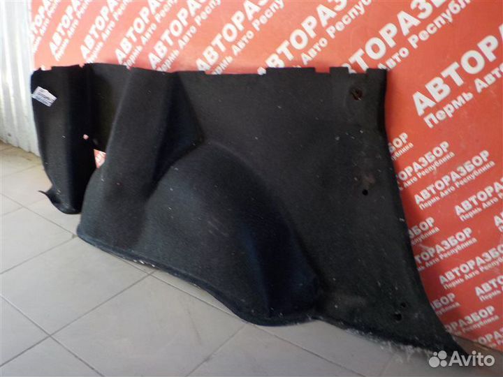 Обивка арки багажника задняя левая LADA Largus R90