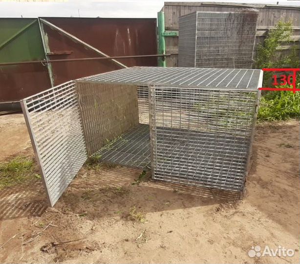 Металлическая клетка