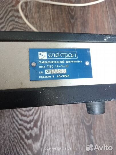 Стабилизированный выпрямитель тока блок питания