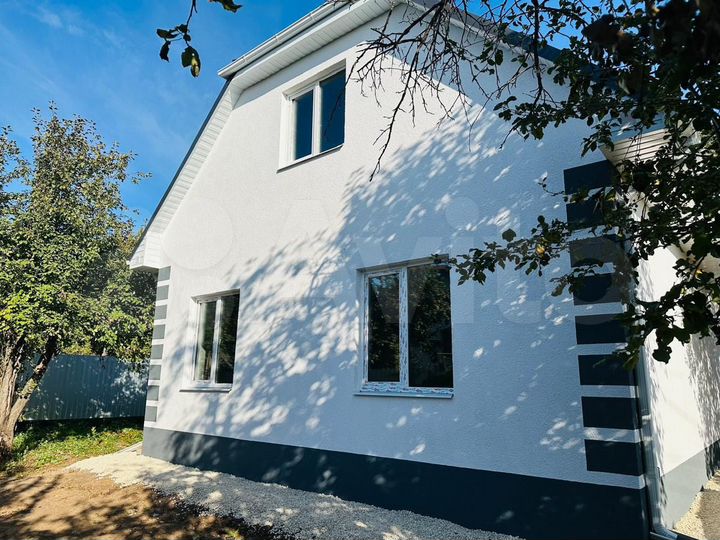 Дом 98 м² на участке 6 сот.