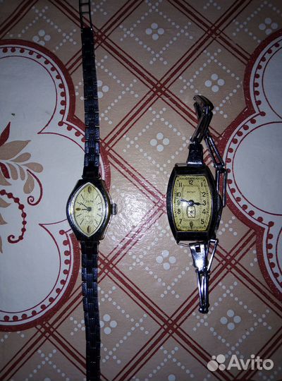 Часы наручные женские СССР