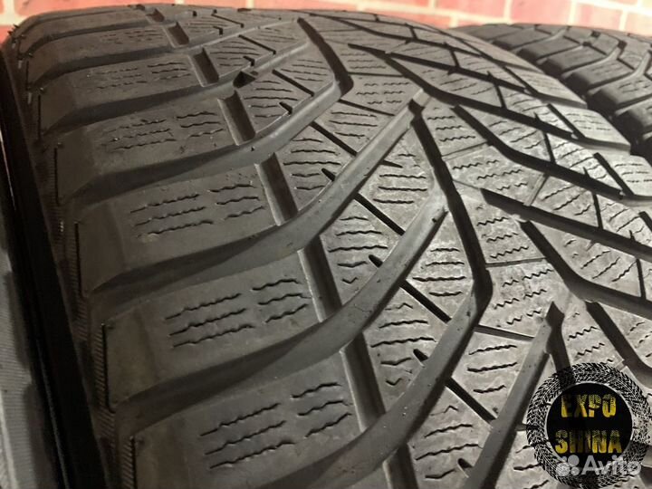 Yokohama BluEarth Winter V905 275/40 R21 и 315/35 R21 107W
