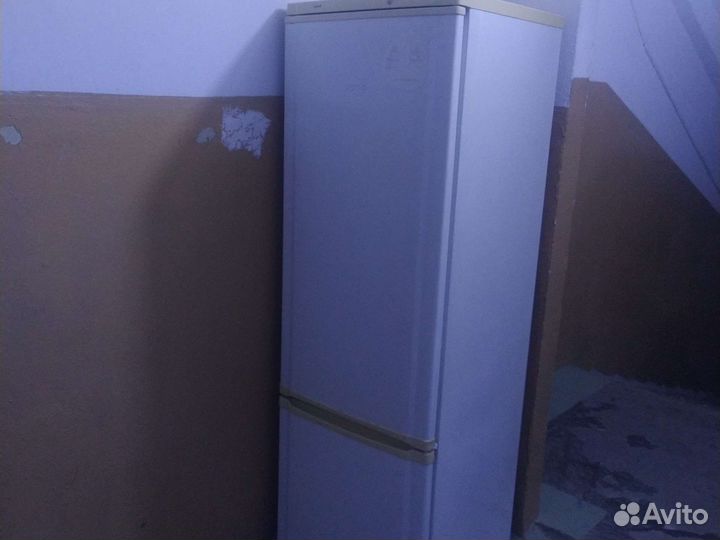 Холодильник бу