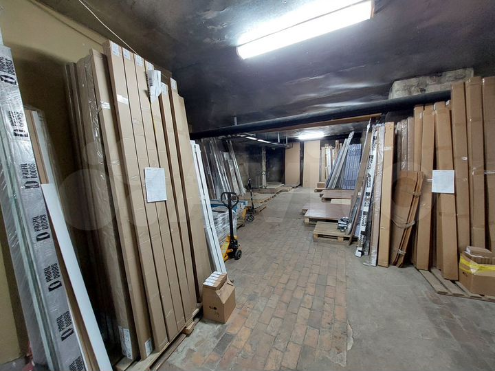 Склад, 318 м²