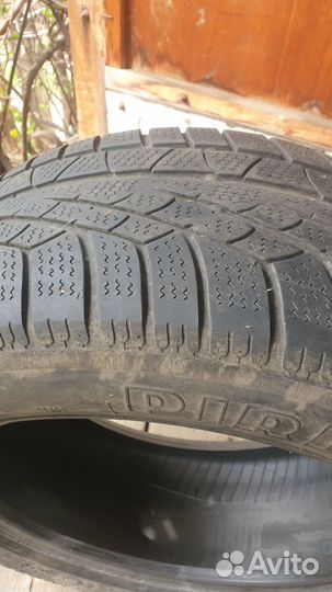 Pirelli Sottozero Winter 240 235/55 R17 99H
