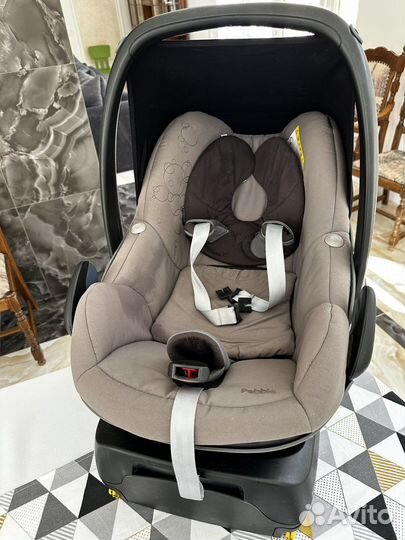 Автолюлька maxi cosi pebble с базой FamilyFix