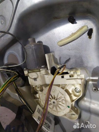 Стеклоподъемник электрический передний правый Ford