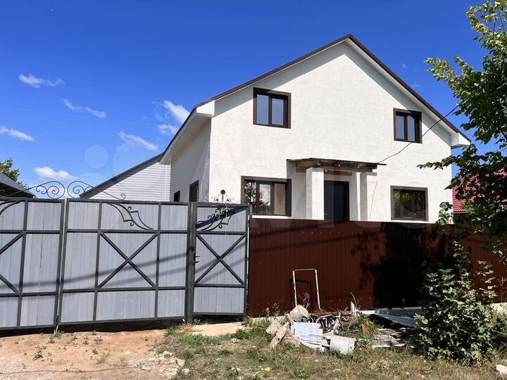 Дом 160 м² на участке 6 сот.