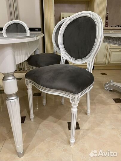 Стол Рифленка