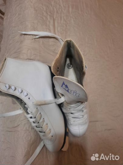 Коньки фигурные