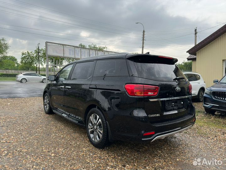 Kia Carnival 2.2 AT, 2019, 135 000 км