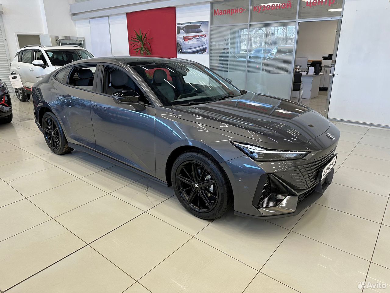Changan UNI-V 1.5 AMT, 2026