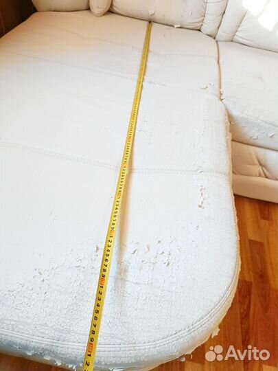 Диван угловой