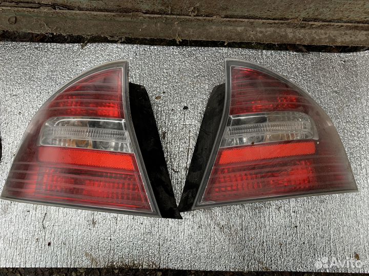 Фонари задние Subaru Legacy BL\BP