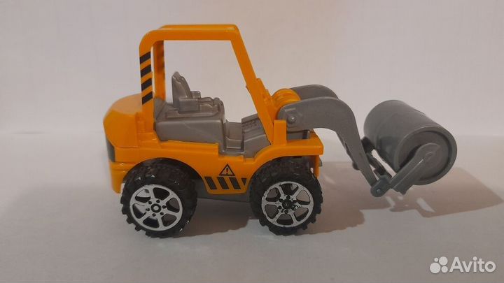 Машинка инерционная Каток