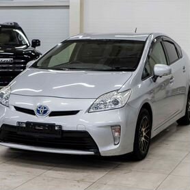 Toyota Prius 1.8 CVT, 2012, 196 560 км