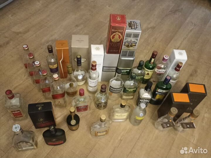 Коллекция бутылок от элитного алкоголя