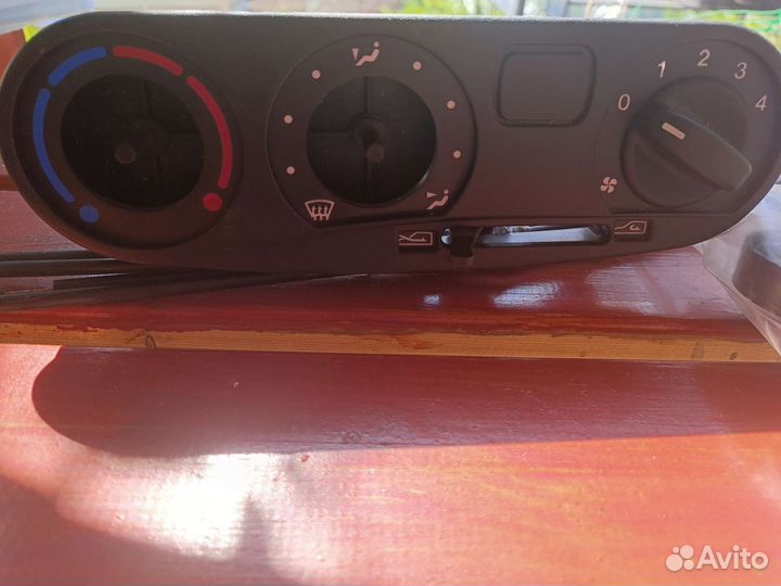 Блок управления печкой Шевроле нива