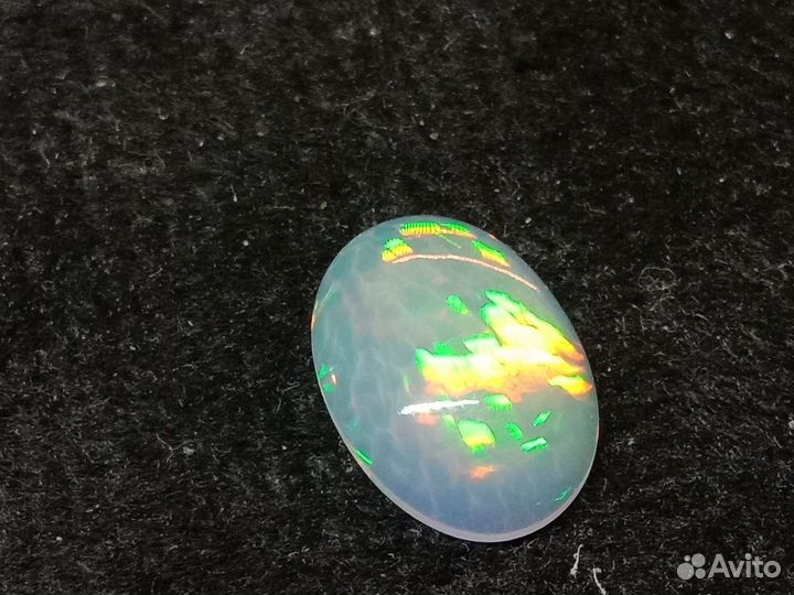 Опал натуральный