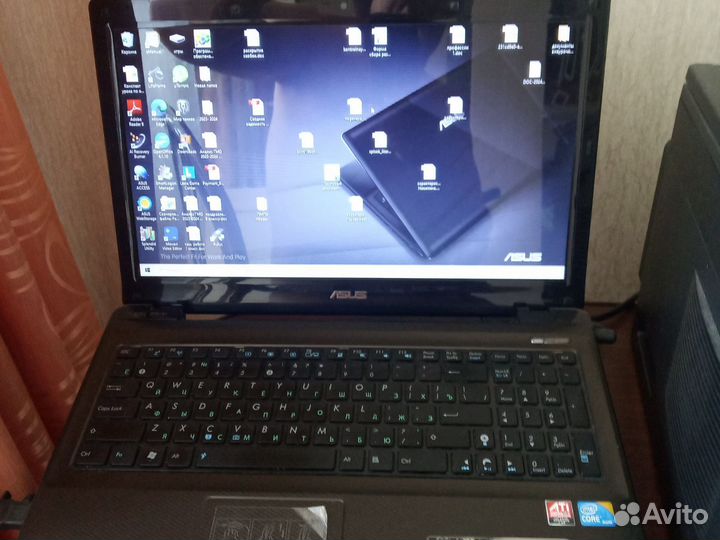 Ноутбук asus