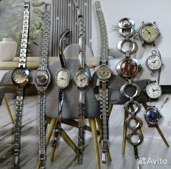 Часы механические женские Слава Чайка Заря