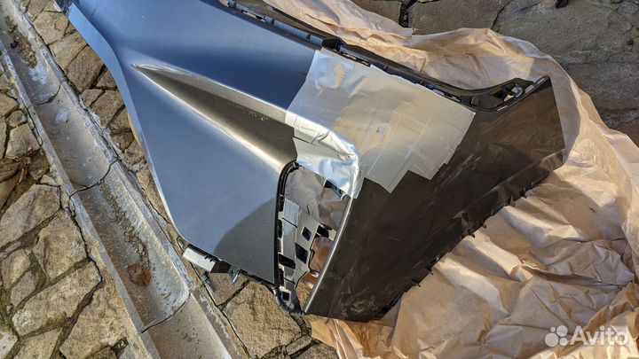 Бампер передний Geely Coolray повреждённый