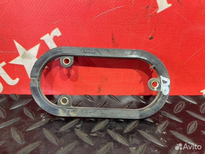 Фланец трубок отопителя Daf XF105