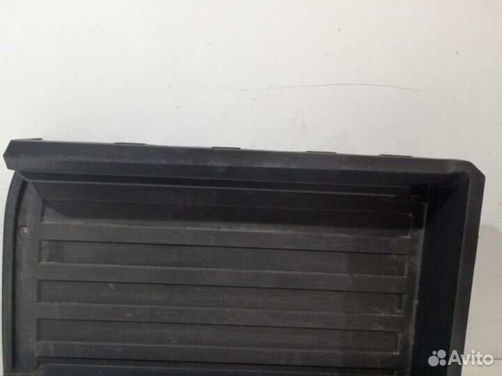 Пол багажника Nissan X-Trail T31 2008